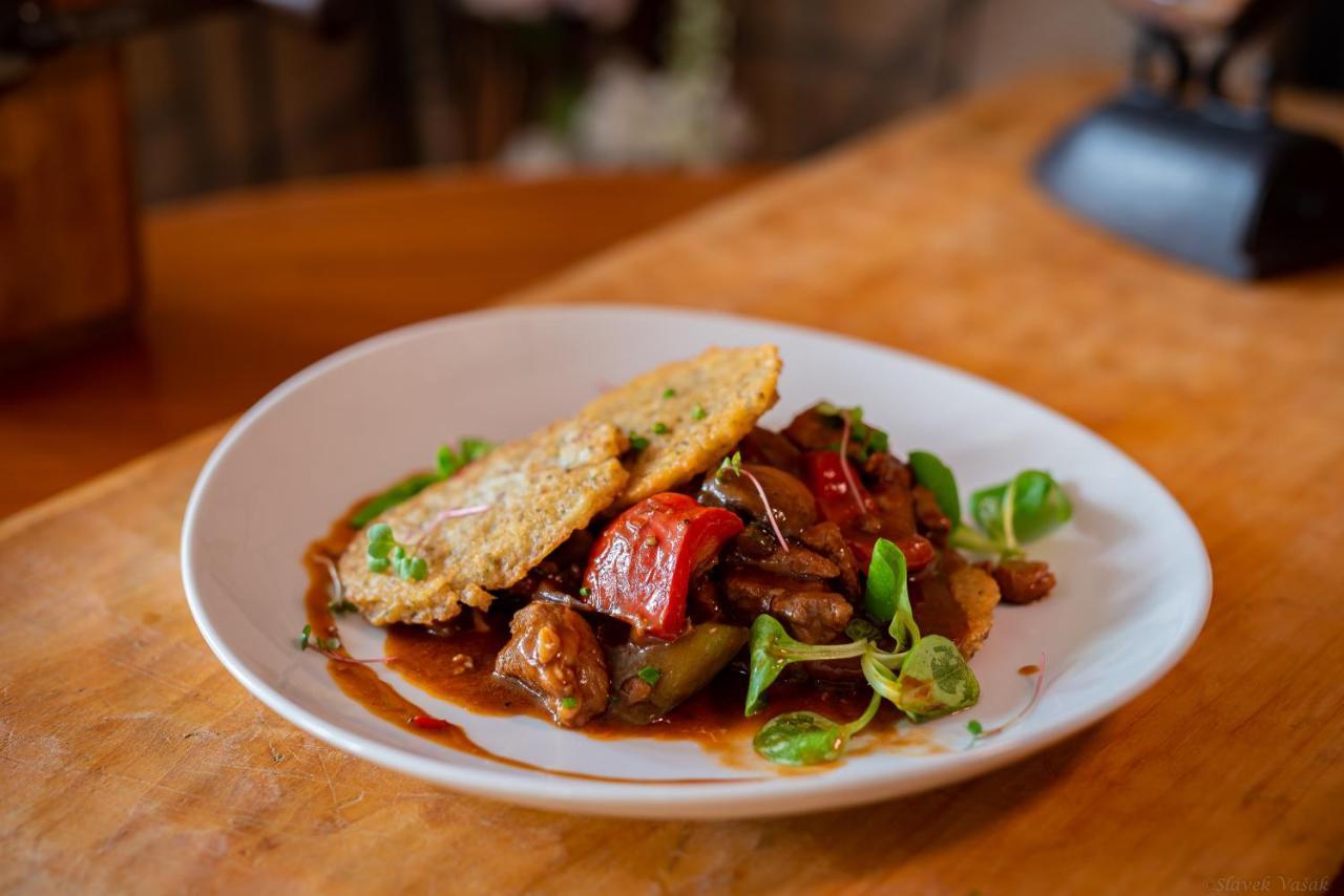 Penzion A Restaurace Stare Casy Horni Becva ภายนอก รูปภาพ